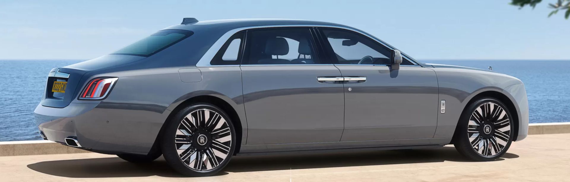 2025 Rolls-Royce Ghost Extended Series II