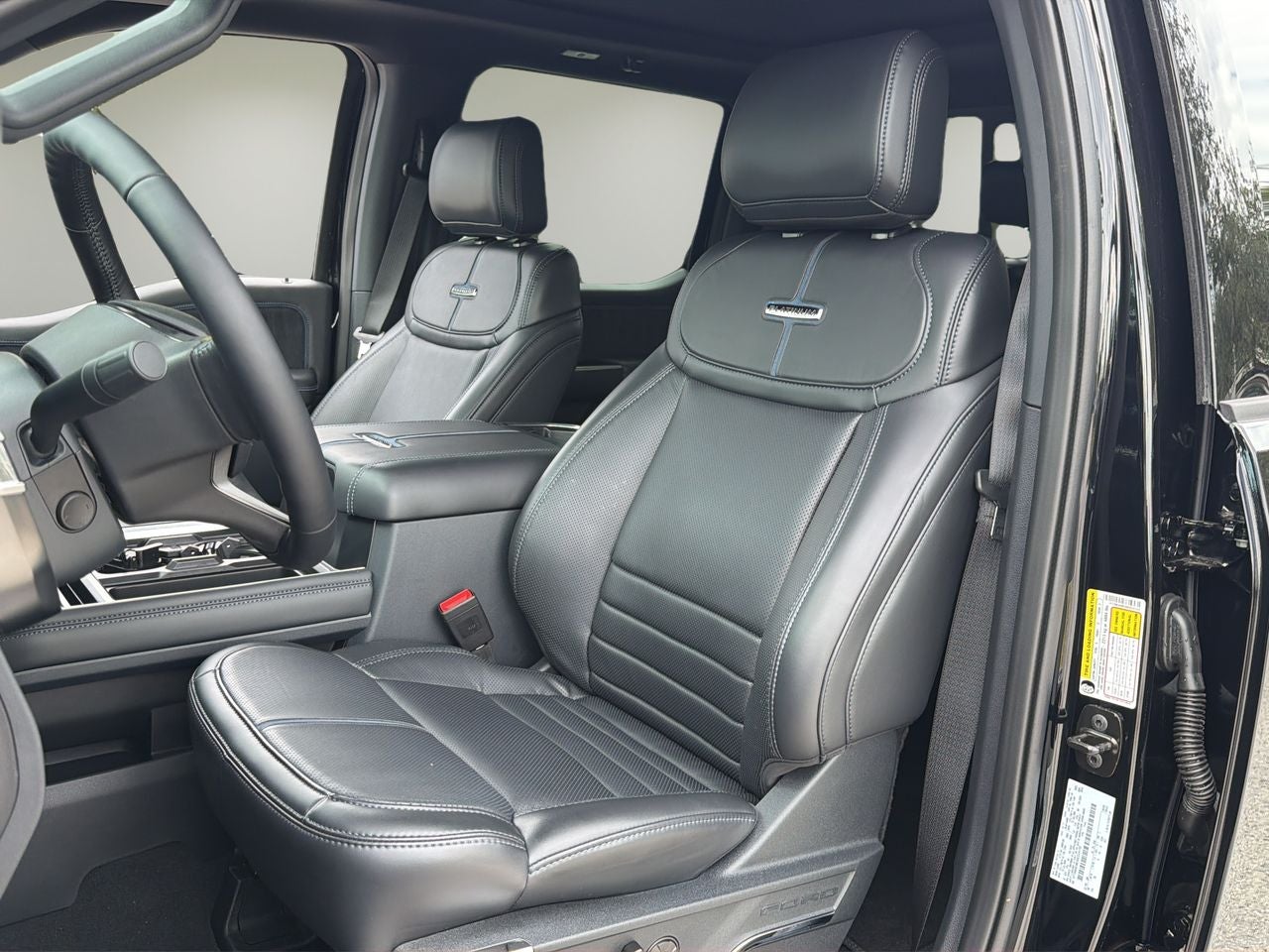2025 Ford F-450SD Platinum DRW