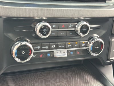 2025 Ford F-450SD Platinum DRW