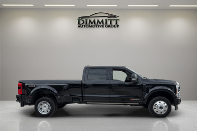 2025 Ford F-450SD Platinum DRW