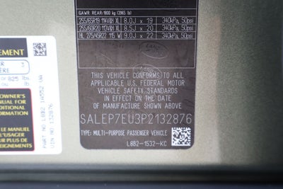 2023 Land Rover Defender 110 SE