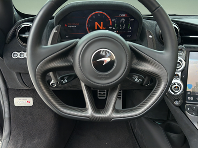 2022 McLaren 720S Base