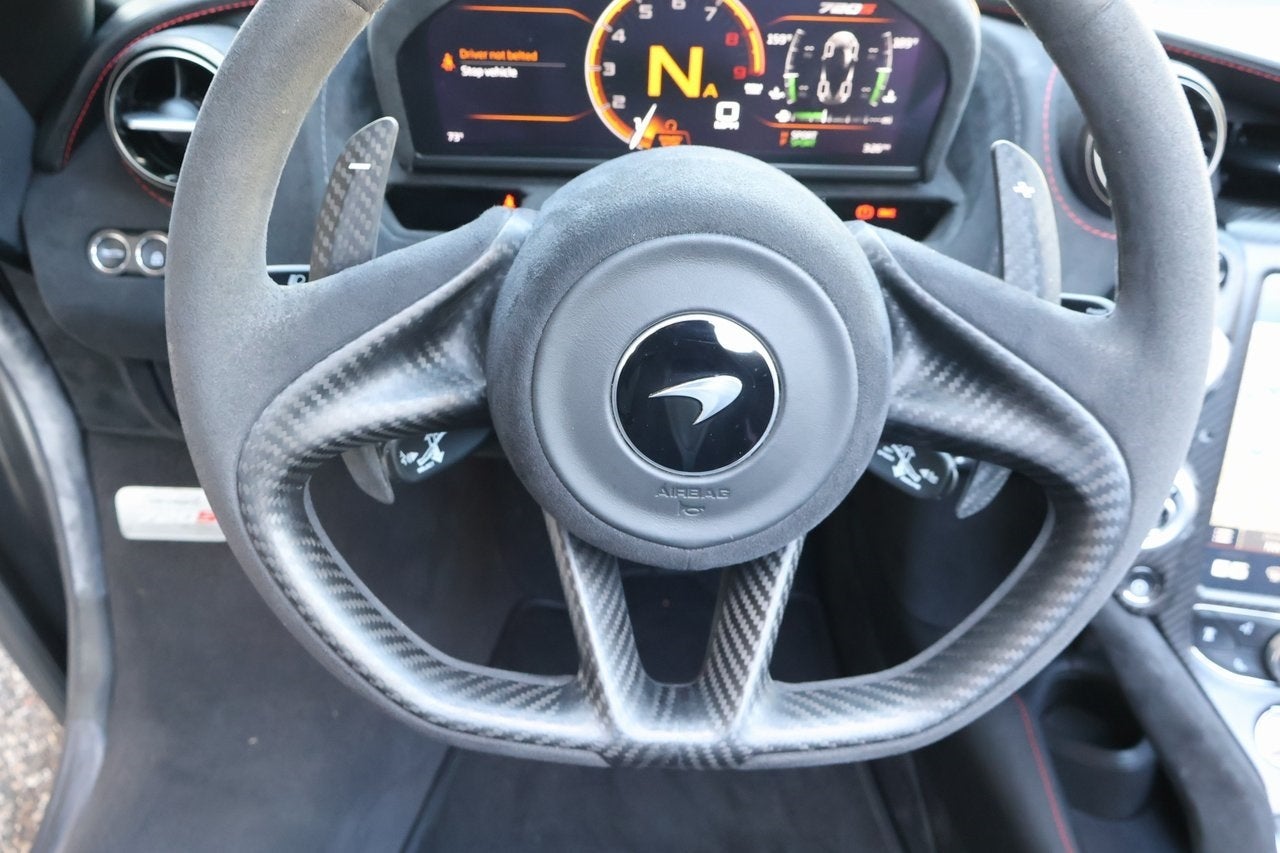 2020 McLaren 720S Base