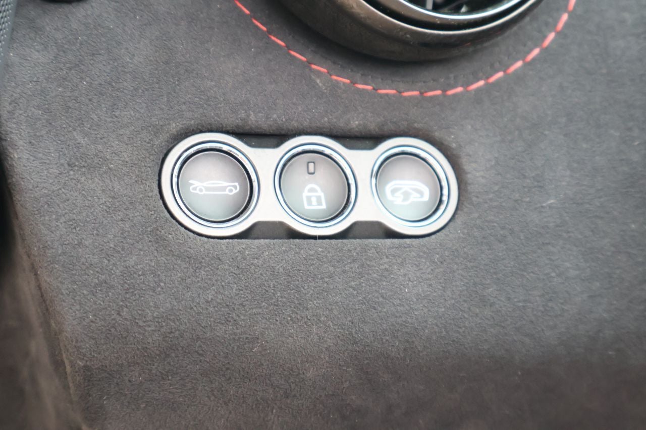 2020 McLaren 720S Performance