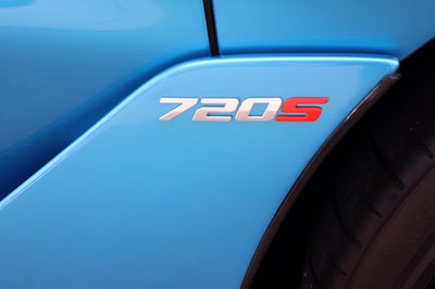 2022 McLaren 720S Performance