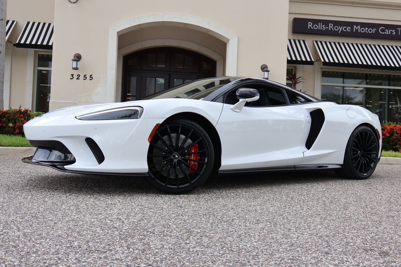 2023 McLaren GT Coupe