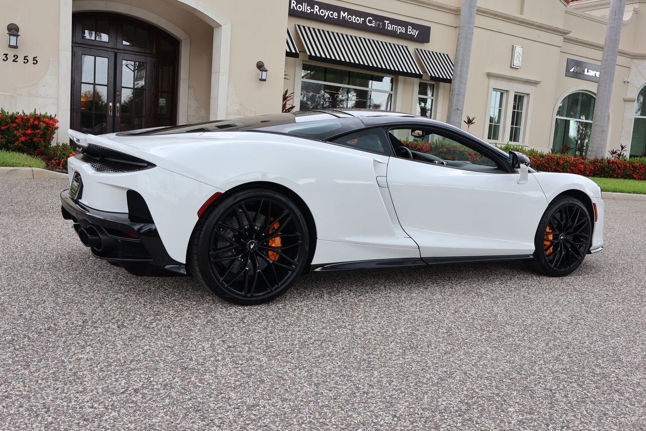 2023 McLaren GT Coupe