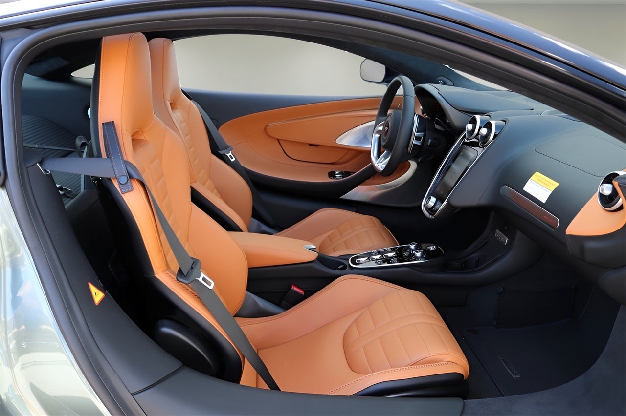 2025 McLaren GTS Coupe