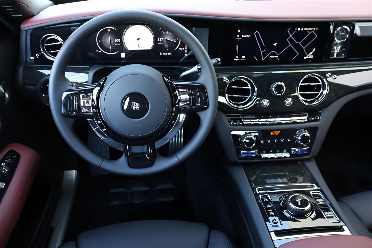 2025 Rolls-Royce Ghost Sedan