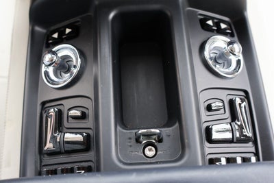 2016 Rolls-Royce Phantom 4dr Sdn