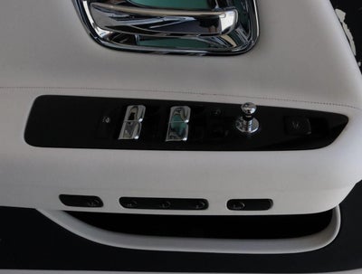 2024 Rolls-Royce Spectre Base