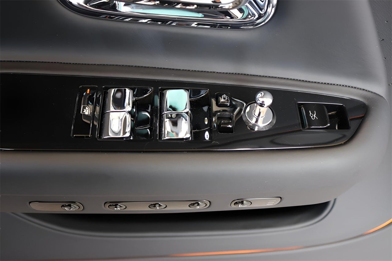 2025 Rolls-Royce Spectre Coupe