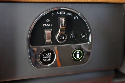 2023 Rolls-Royce Phantom Base