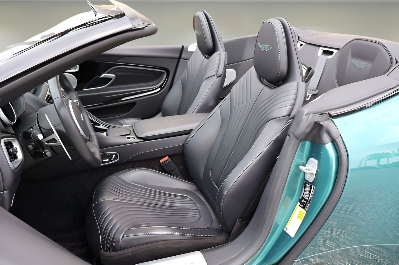 2022 Aston Martin DB11 Volante