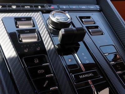 2025 Aston Martin DB12 Volante