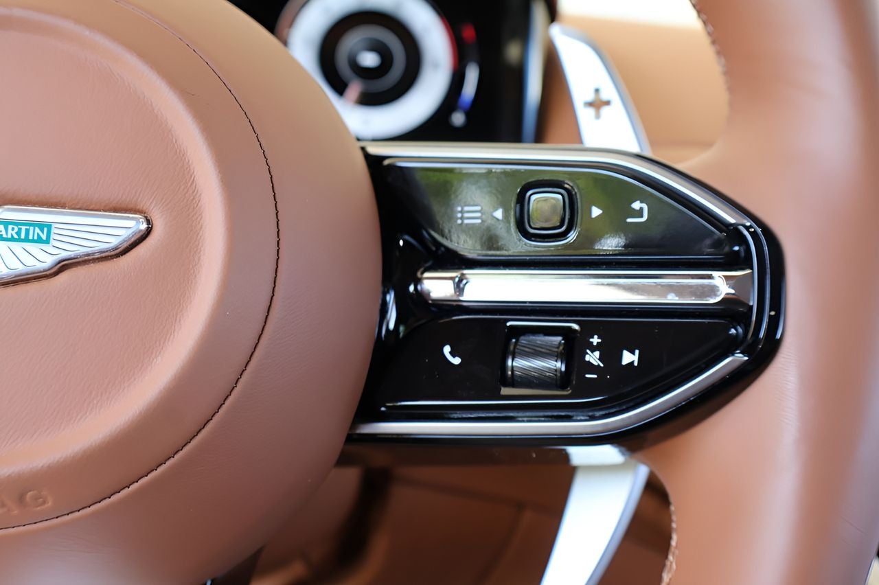 2024 Aston Martin DB12 Volante