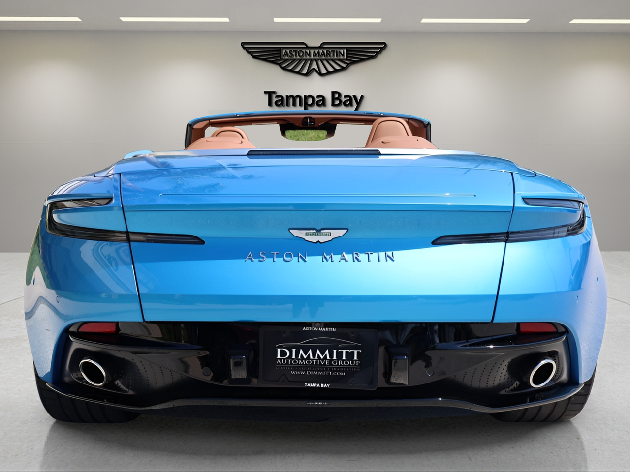 2024 Aston Martin DB12 Volante