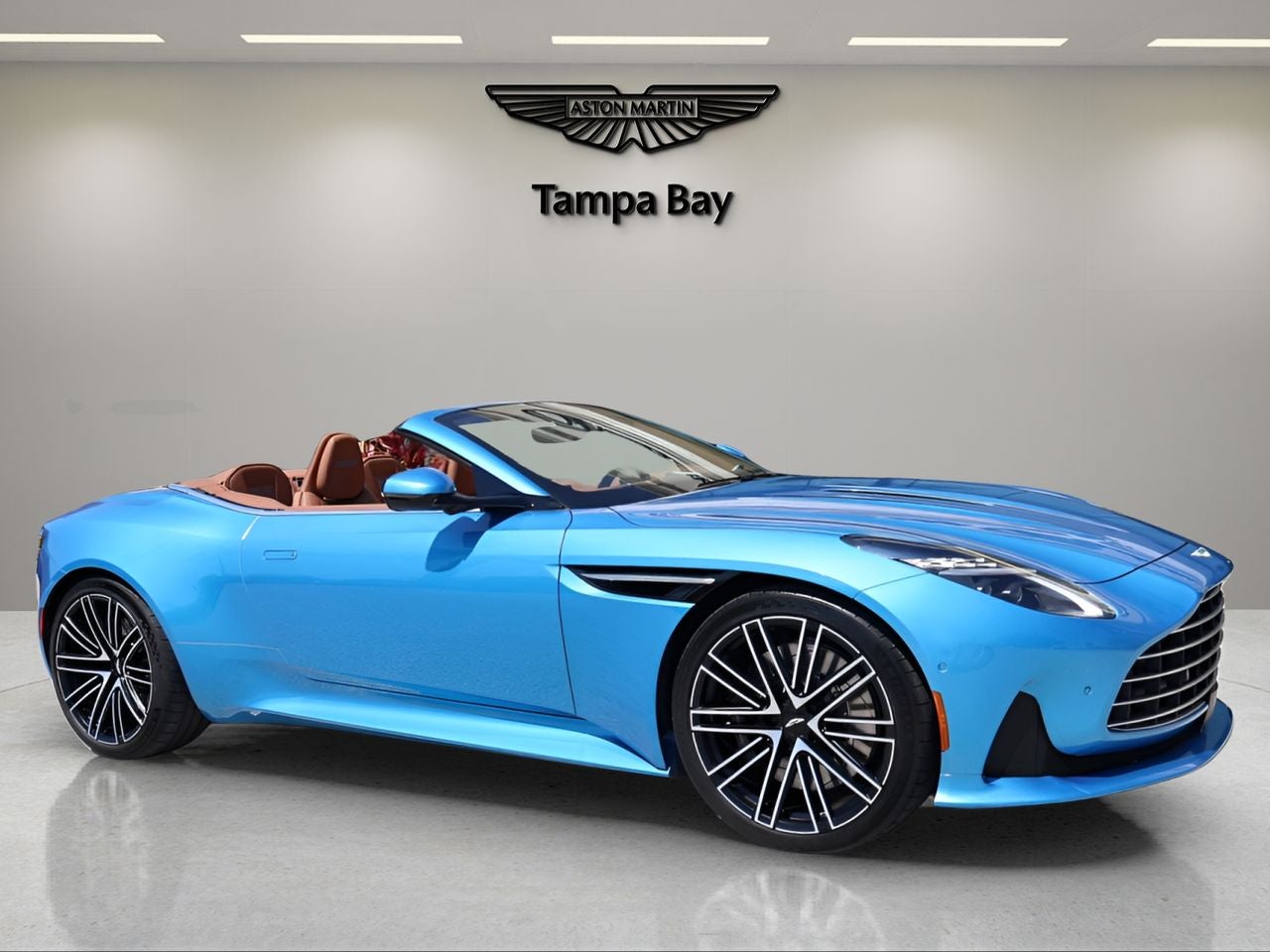 2024 Aston Martin DB12 Volante