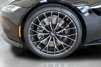 2023 Aston Martin Vantage Base