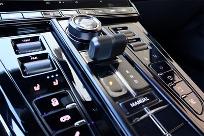 2025 Aston Martin Vantage Coupe