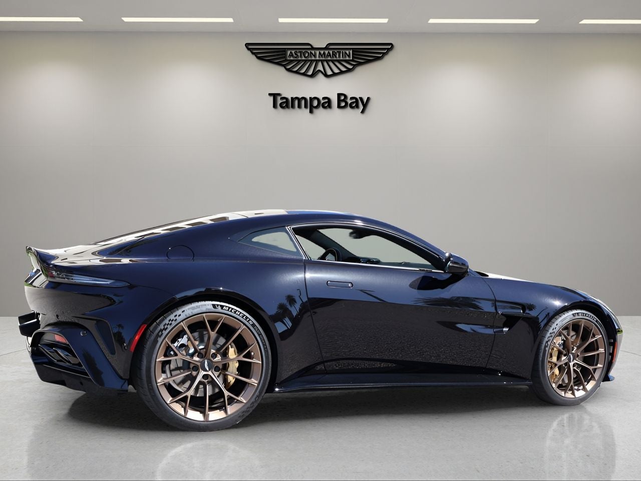2025 Aston Martin Vantage Coupe