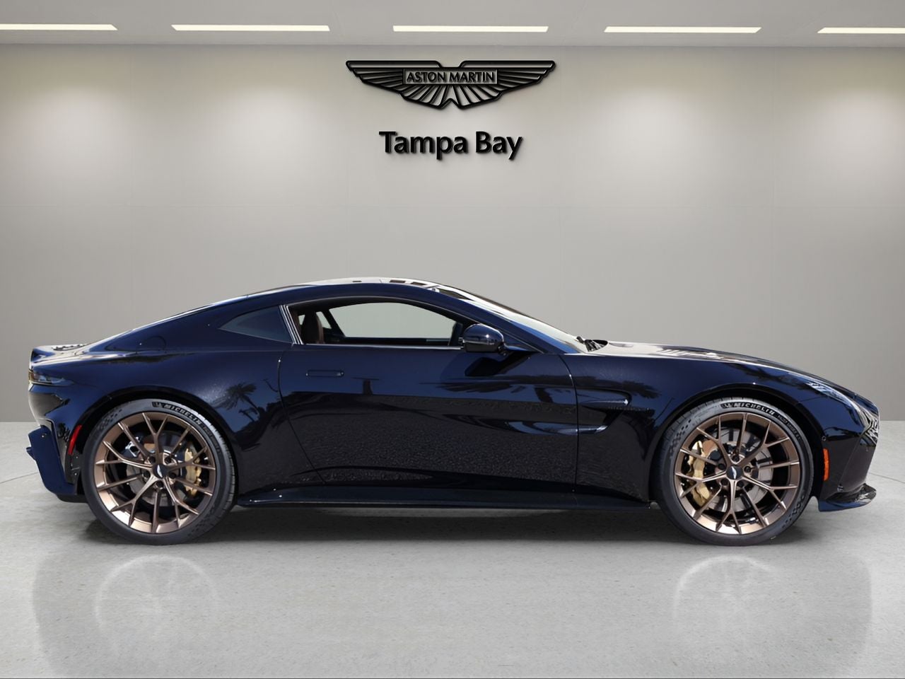 2025 Aston Martin Vantage Coupe