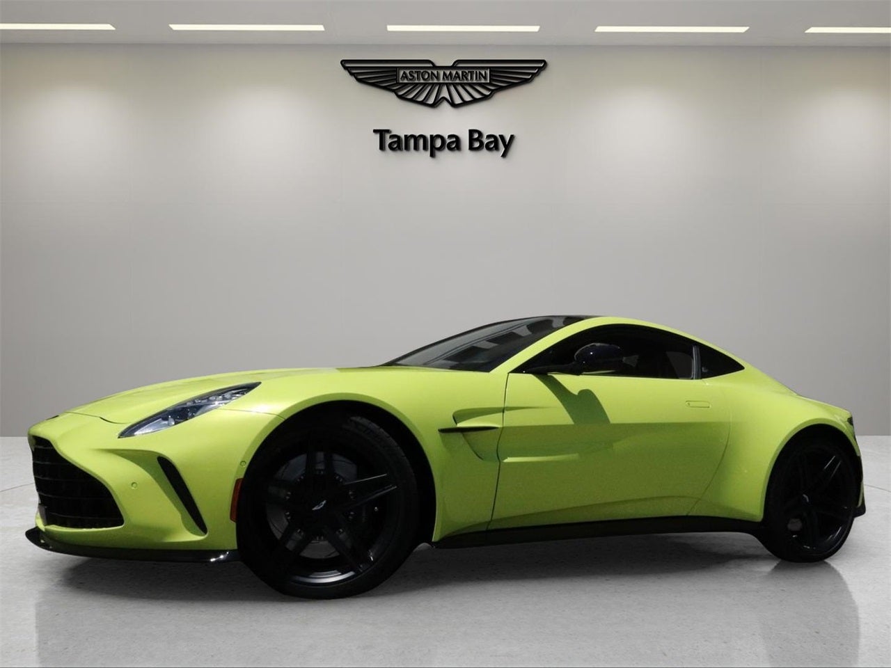 2025 Aston Martin Vantage Coupe
