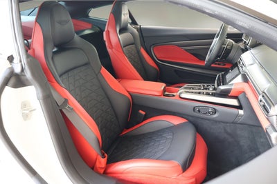 2025 Aston Martin Vanquish V12
