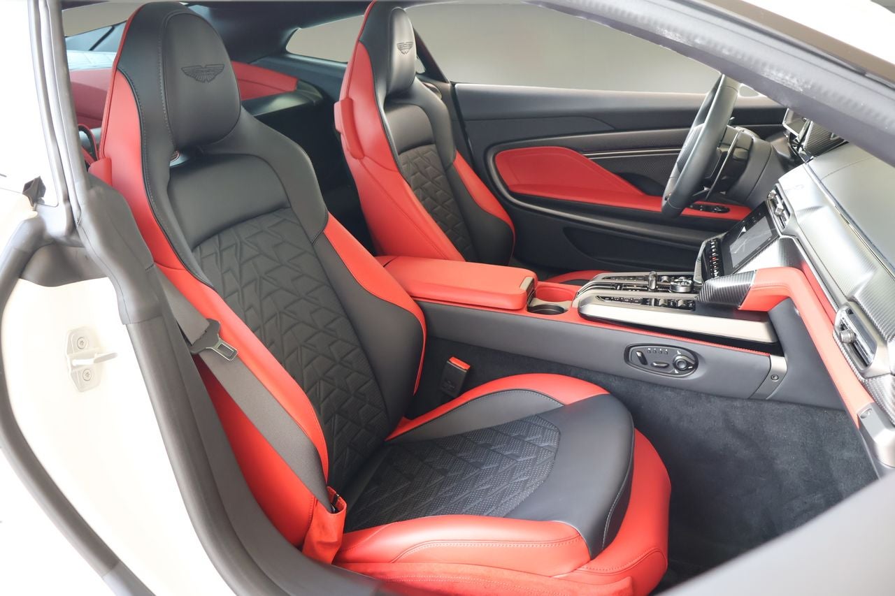 2025 Aston Martin Vanquish V12