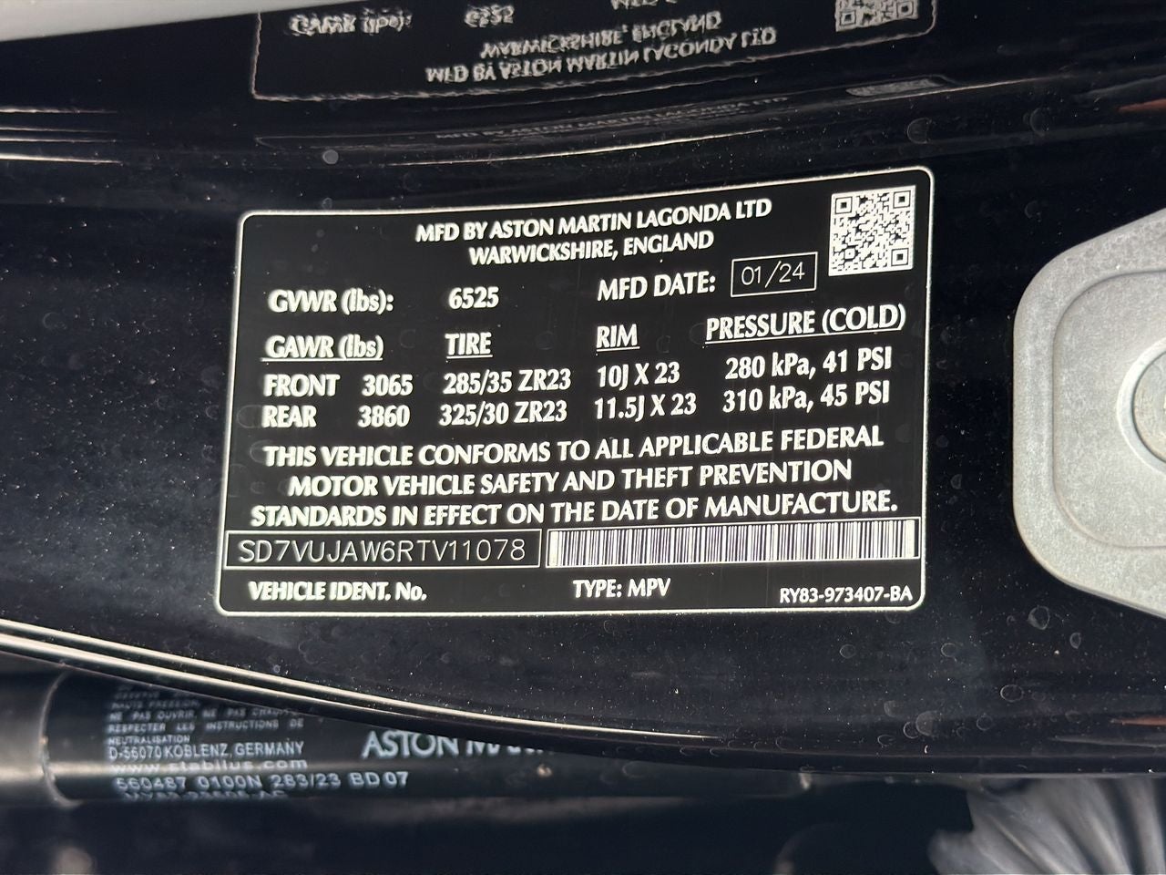 2024 Aston Martin DBX AWD