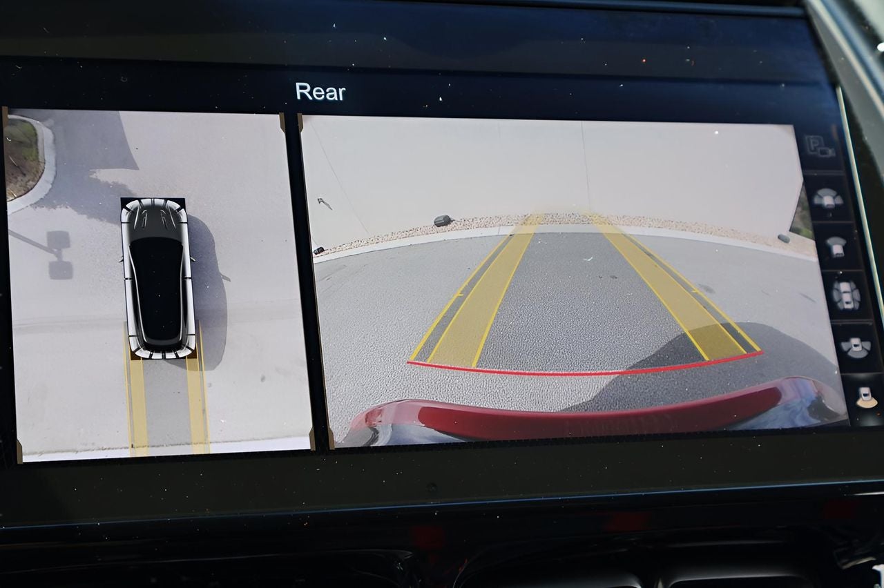 2024 Aston Martin DBX 707