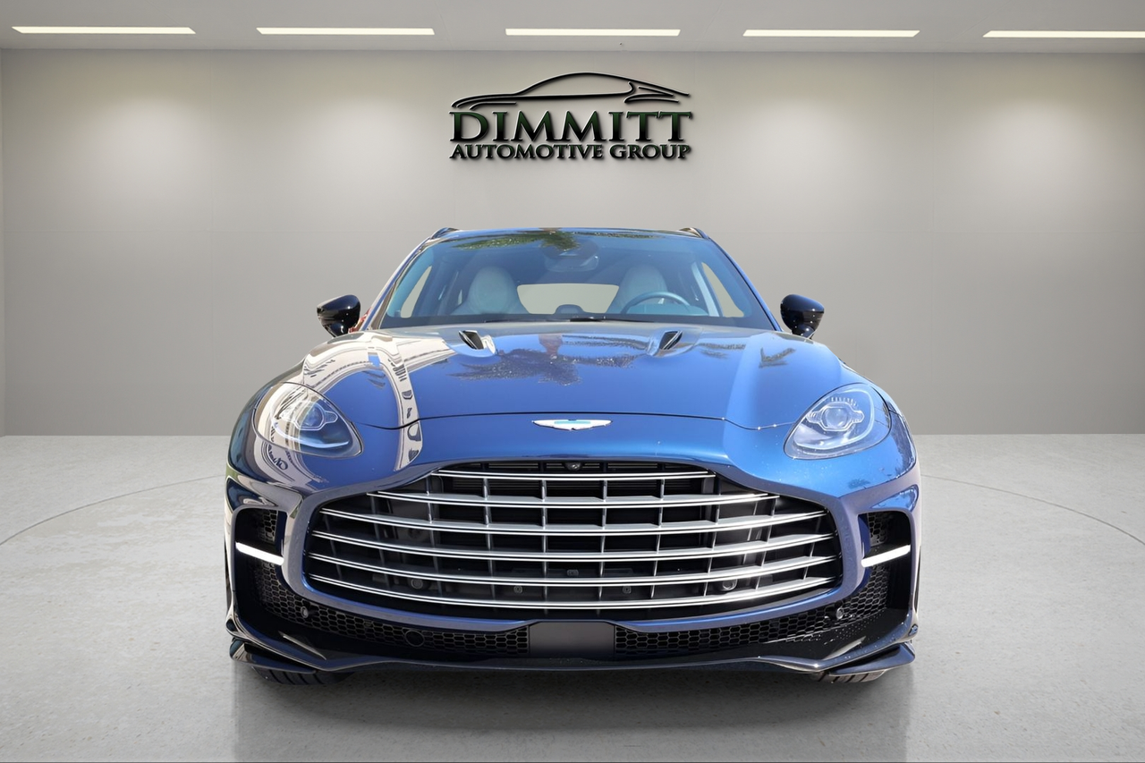 2025 Aston Martin DBX 707