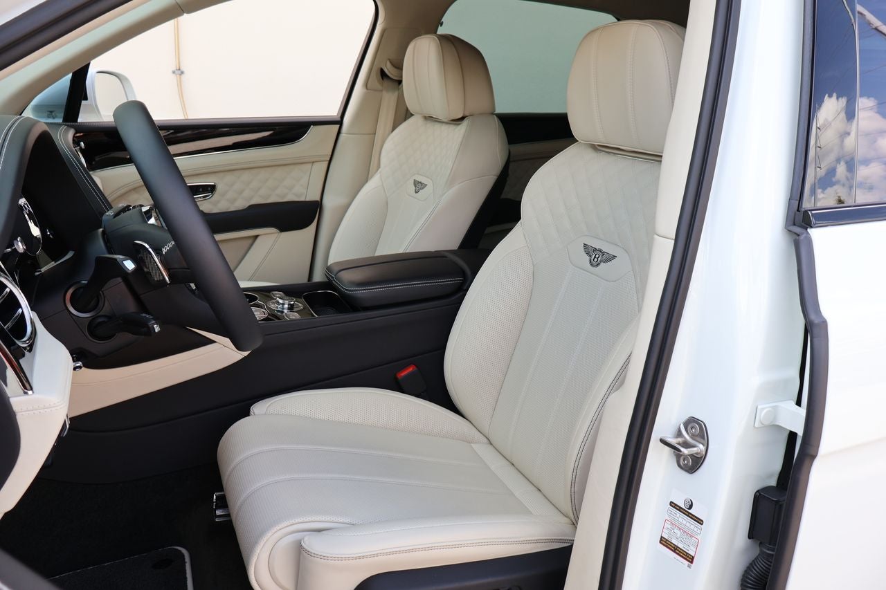 2022 Bentley Bentayga Base