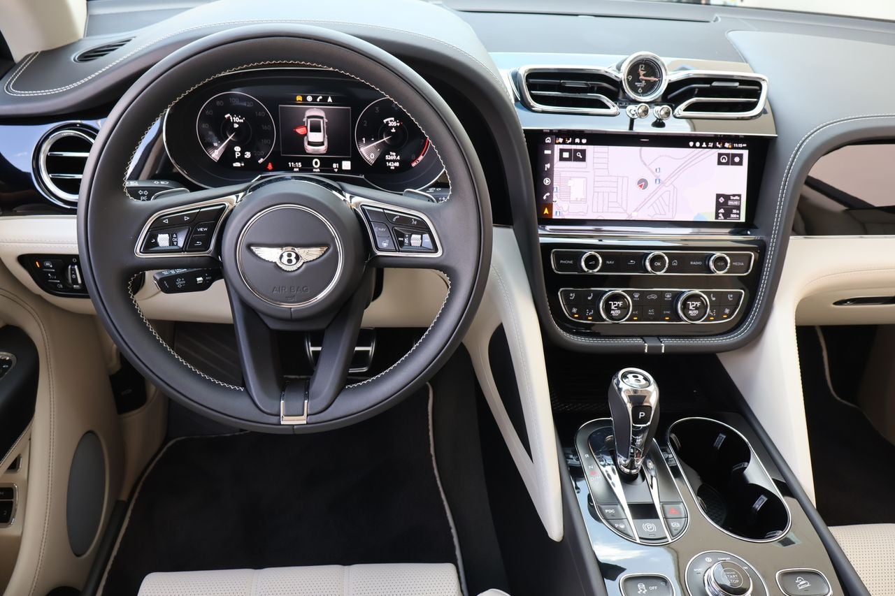 2022 Bentley Bentayga Base