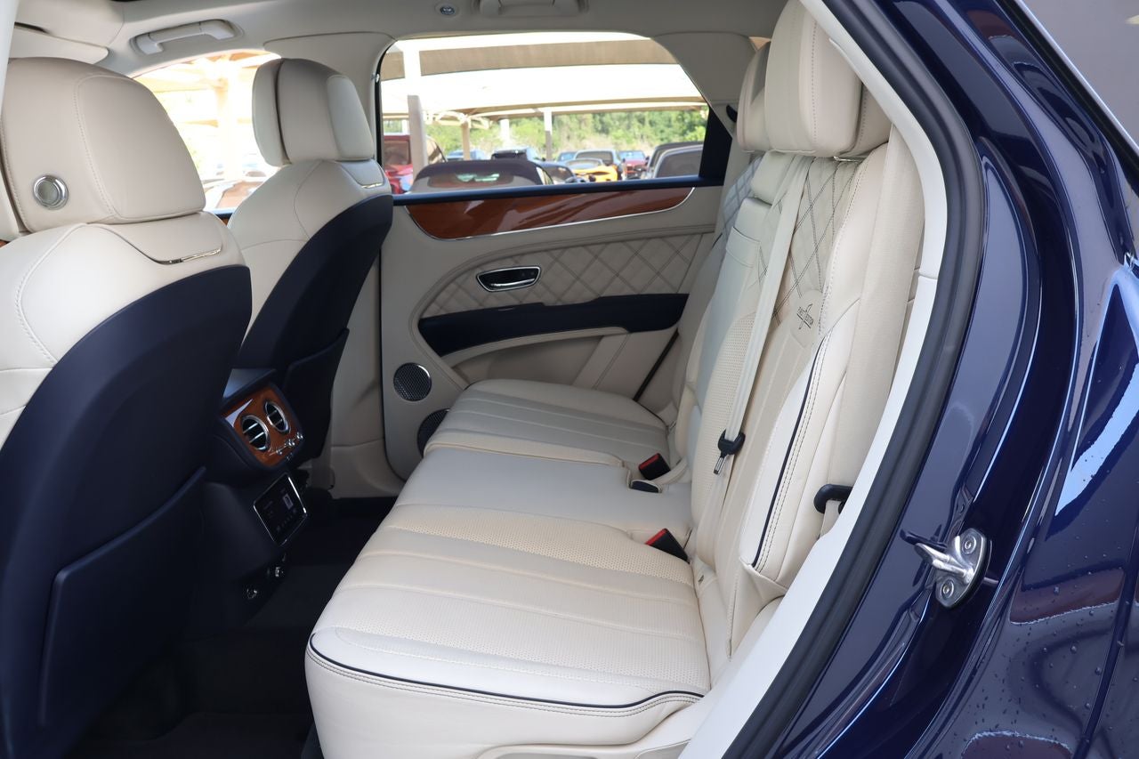 2021 Bentley Bentayga V8