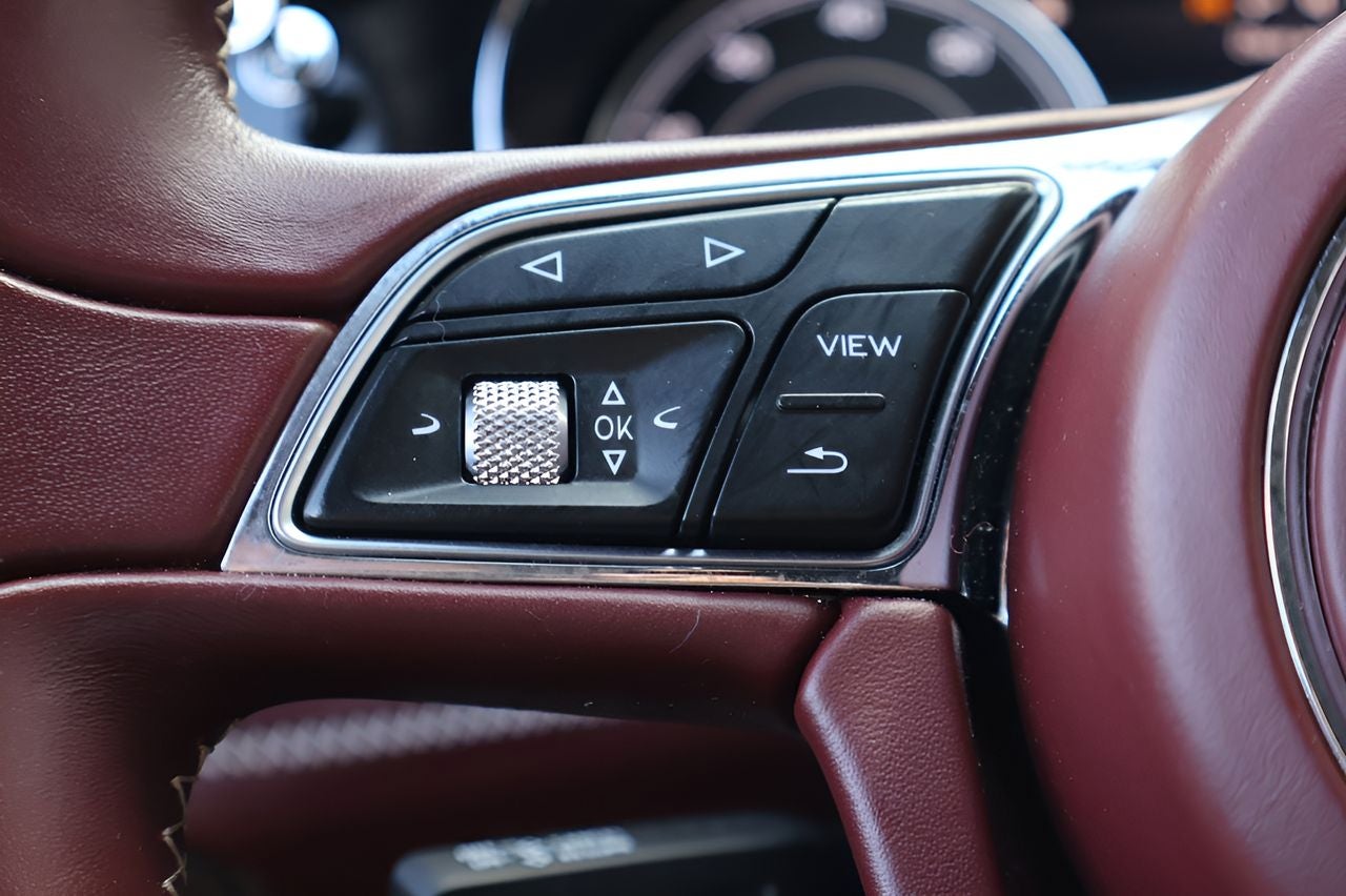 2020 Bentley Bentayga V8