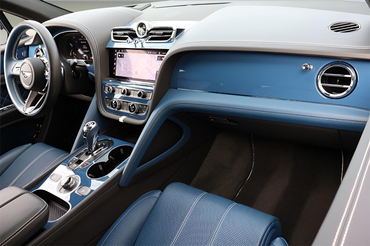 2023 Bentley Bentayga Base