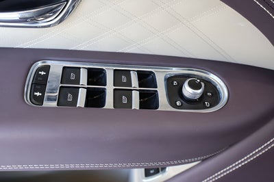 2023 Bentley Bentayga EWB Base