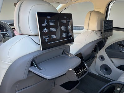 2024 Bentley Bentayga EWB Base
