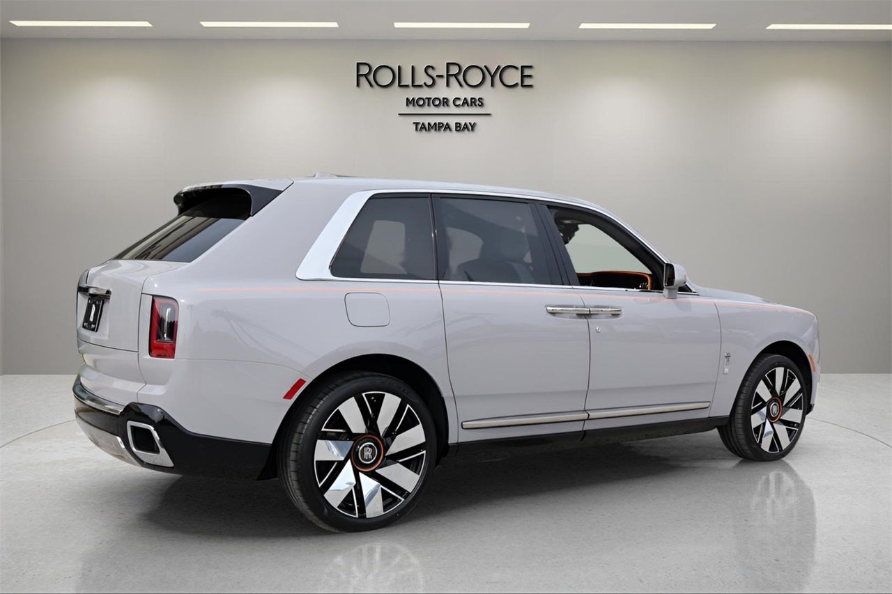 2026 Rolls-Royce Cullinan 