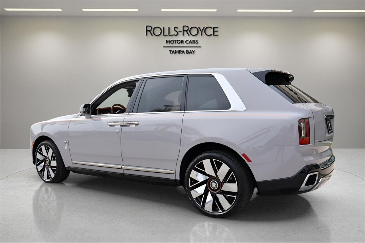 2026 Rolls-Royce Cullinan 