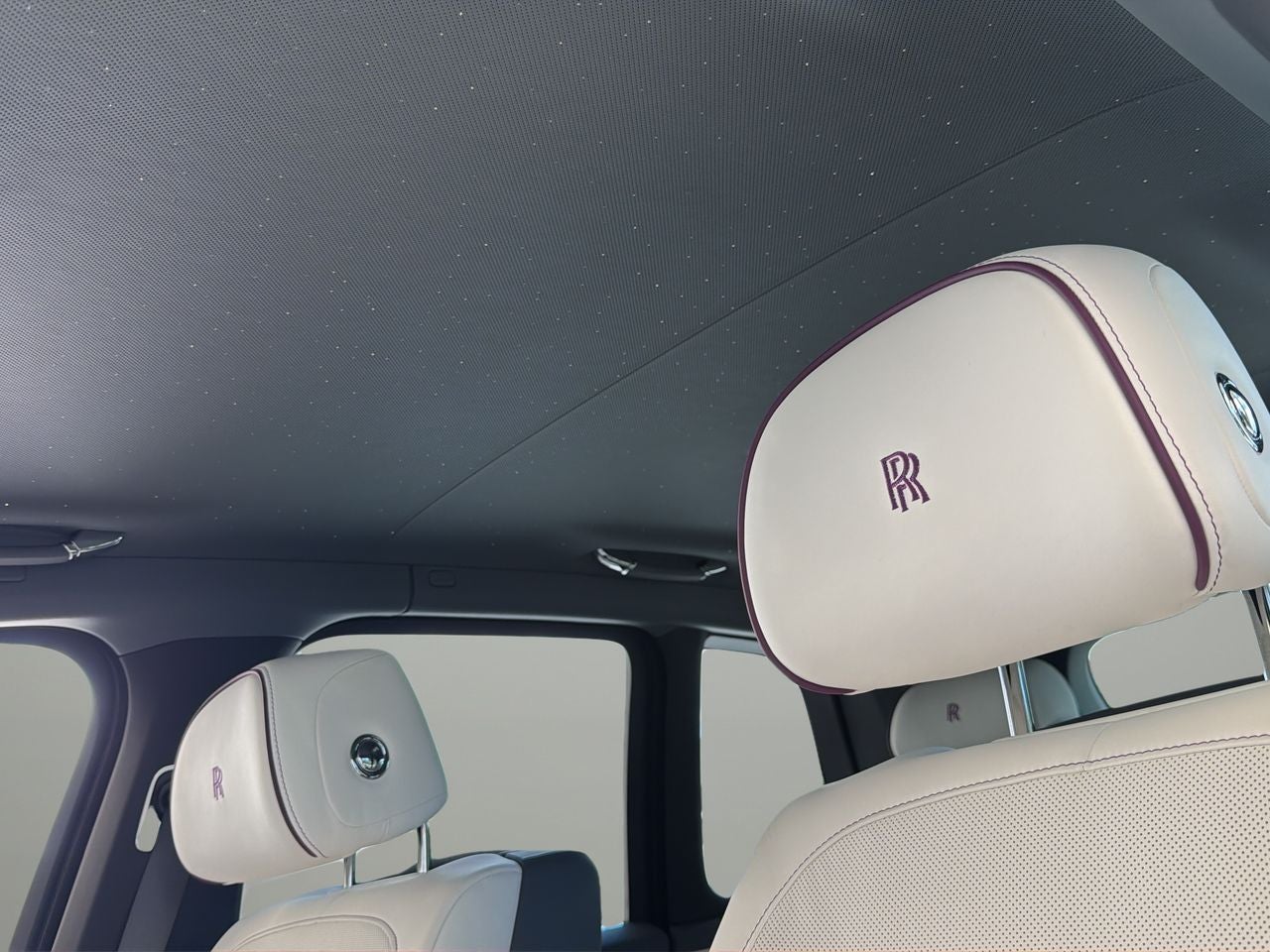 2027 Rolls-Royce Cullinan Black Badge