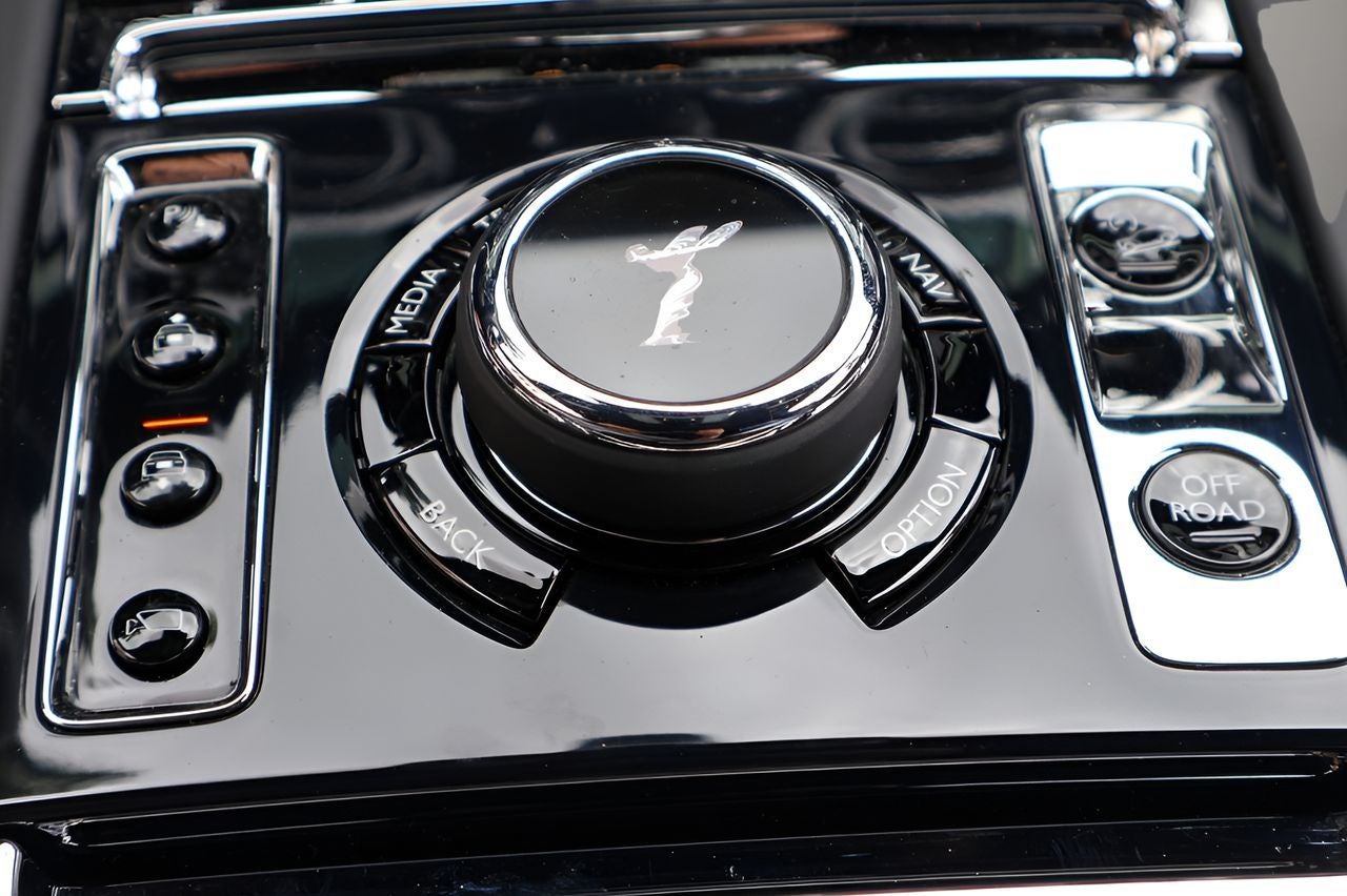 2026 Rolls-Royce Cullinan Black Badge