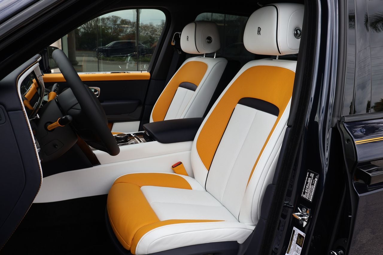 2026 Rolls-Royce Cullinan Black Badge