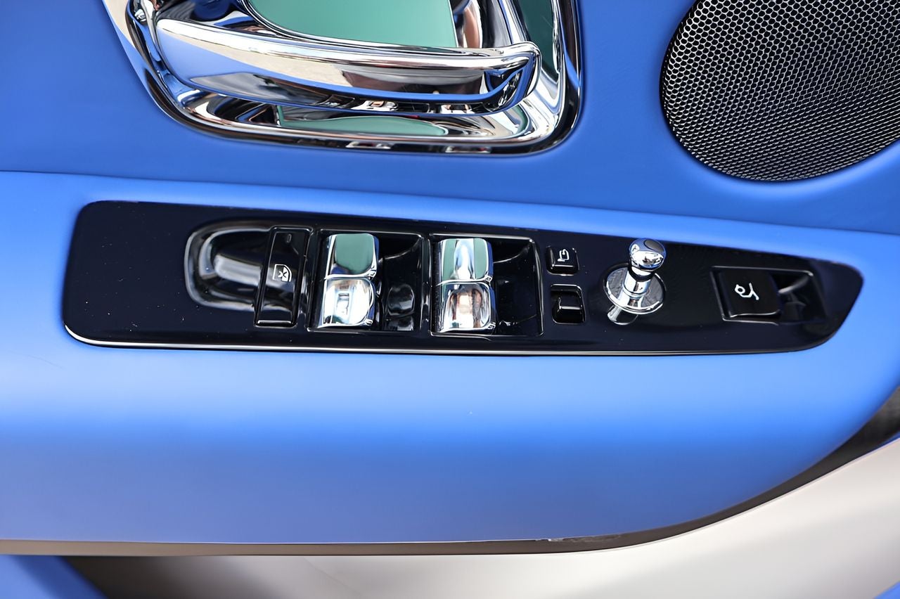 2023 Rolls-Royce Cullinan Base