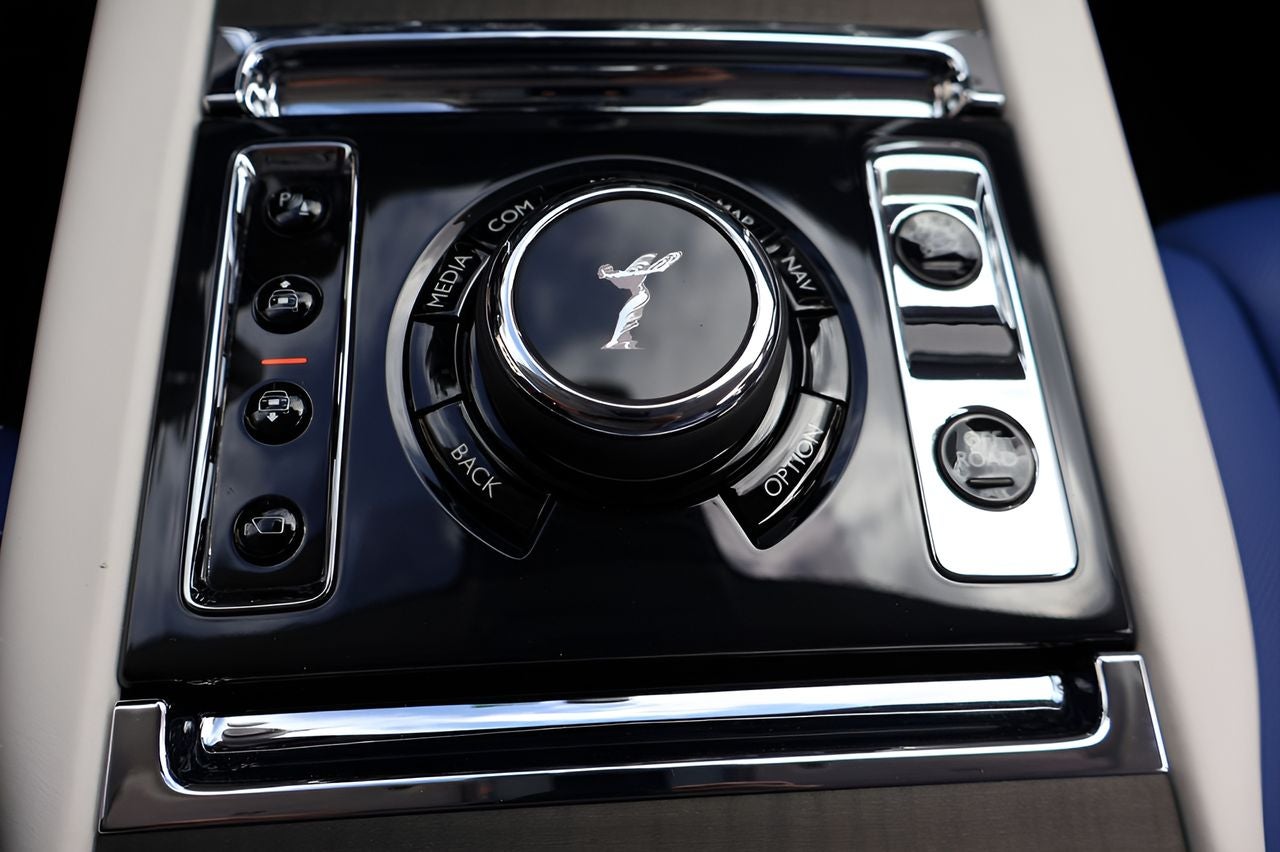 2023 Rolls-Royce Cullinan Base