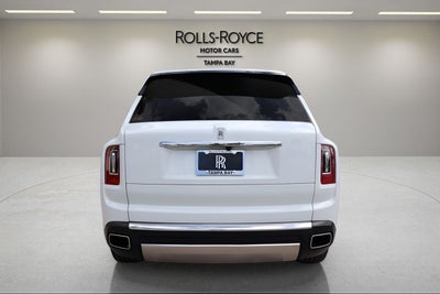 2023 Rolls-Royce Cullinan Base