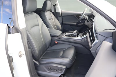 2023 Audi Q8 55 Premium Plus quattro