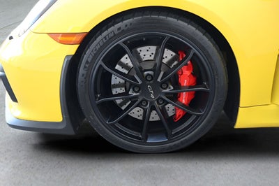 2016 Porsche Cayman GT4
