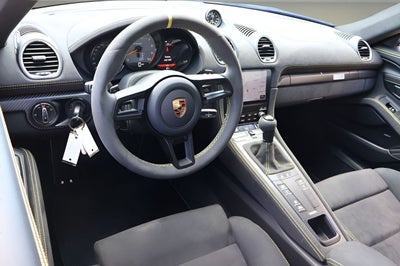 2024 Porsche 718 Cayman GT4 RS